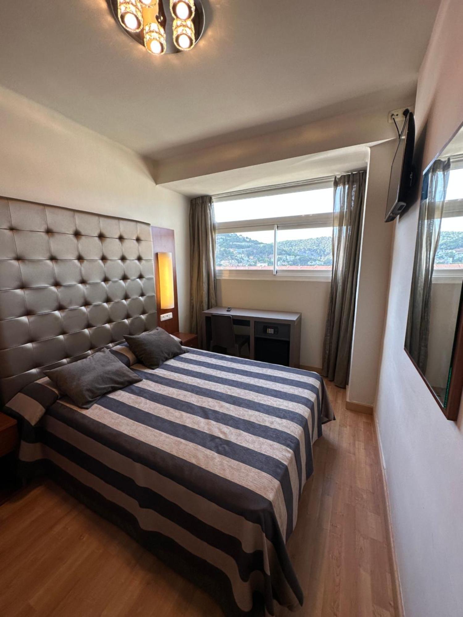 Hotel Panorama L'Estartit Værelse billede